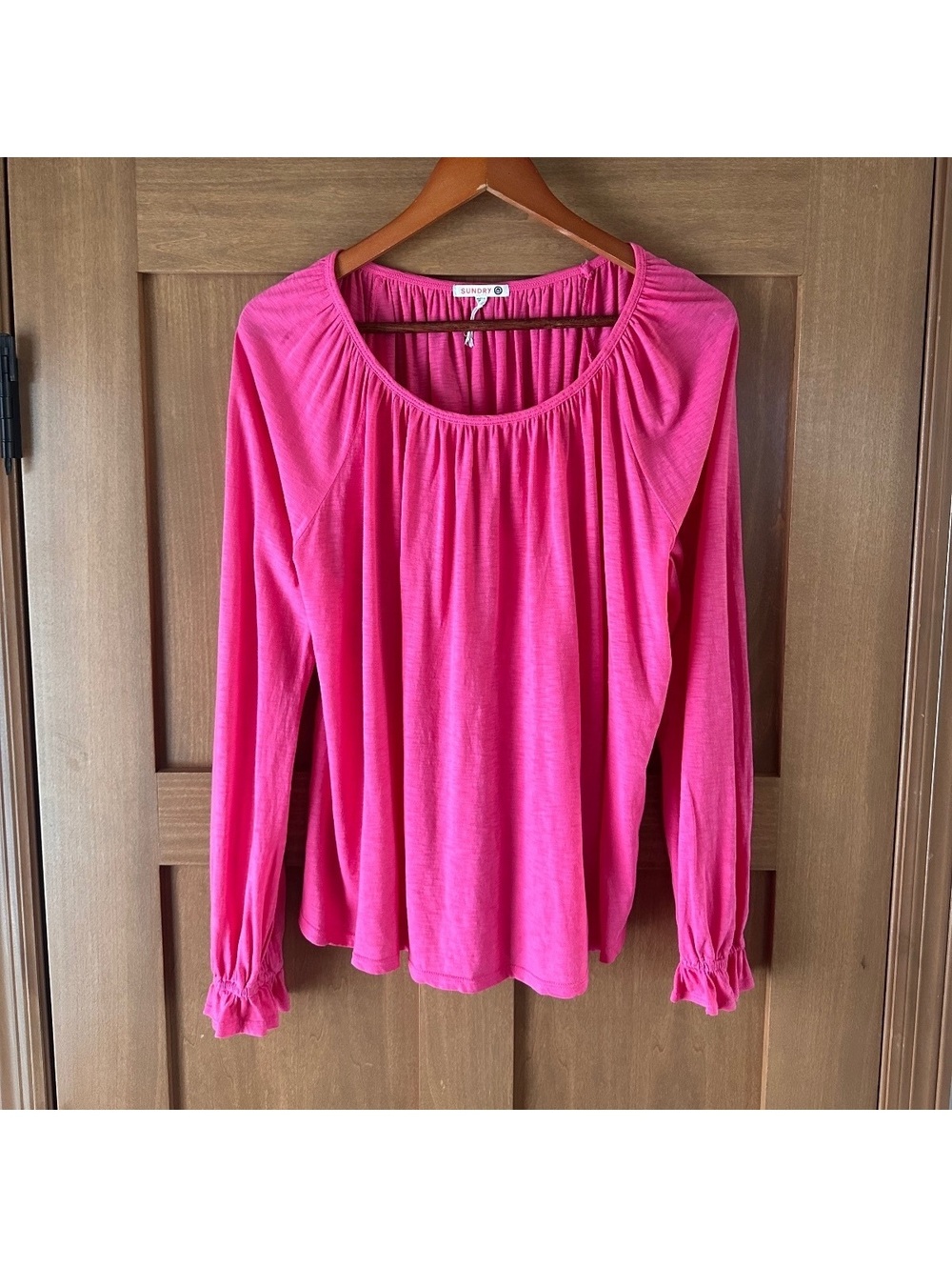 NWOT Sundry Scoop Neck Long Sleeve Cotton Blouse Fuchsia Pink Women’s 1 Small